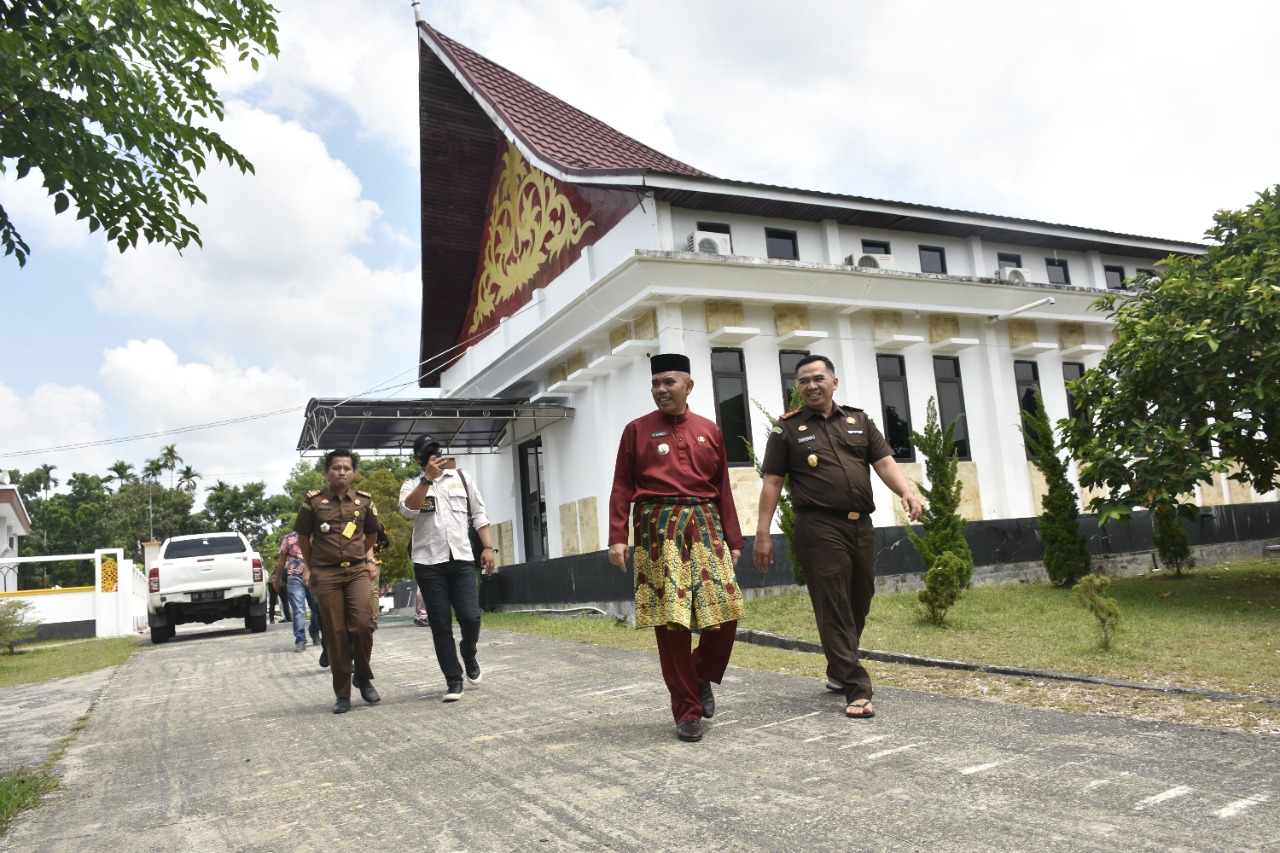 Kejaksaan Negeri Kampar Sambut Silaturahmi Perdana Pj Bupati Kampar