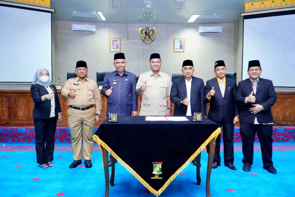 Pj Bupati Kampar Sampaikan Jawaban Pemerintah Terhadap Laporan Banggar ...