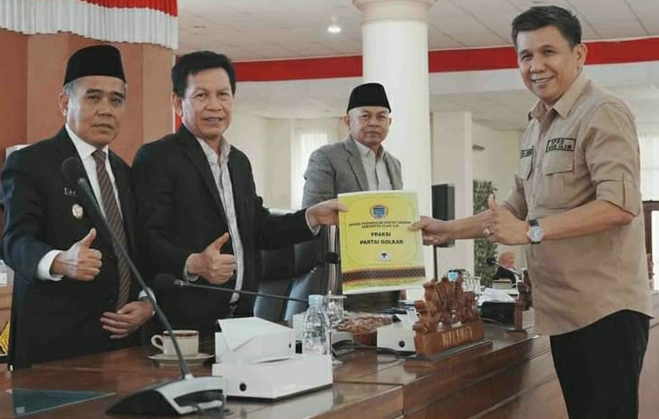 DPRD Ogan Ilir, Rapat Paripurna V Lanjutan Penyampaian Pandangan Umum ...